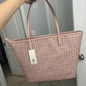 NWT Tory Burch Ever Ready Zip Tote in Winter Peach